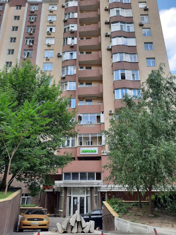 Прекрасная Комфортная Квартира В Центре Киева Рядом С Жд Вокзалом Метро Вокзальная И Университет Dış mekan fotoğraf